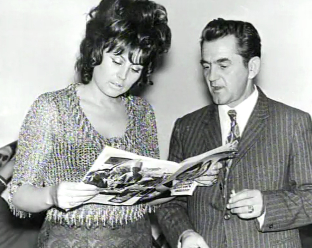 Одлазак даме севдаха